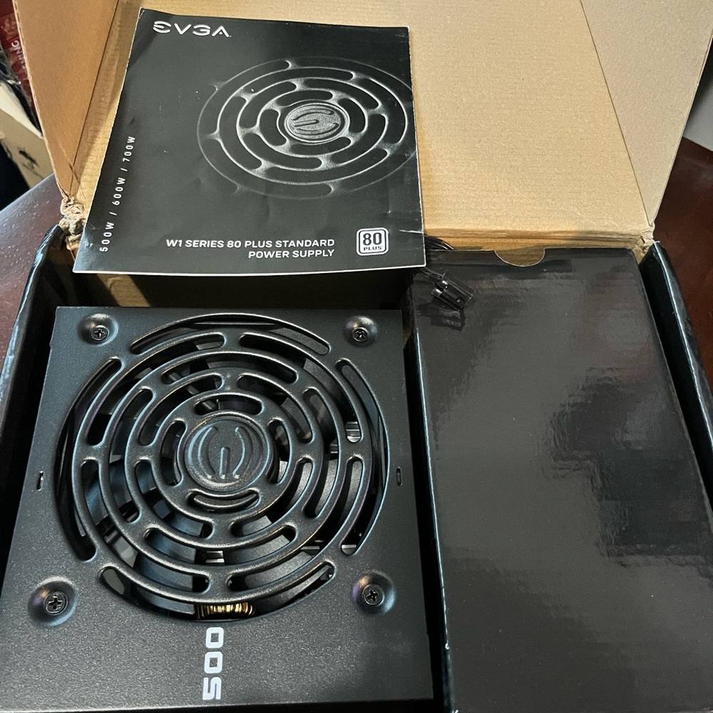 EVGA 500 W1 80Plus 500W Power Supply - 100-W1-0500-KR New Open Box 32
